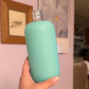 bkr Glass Water Bottle aqua/turquoise